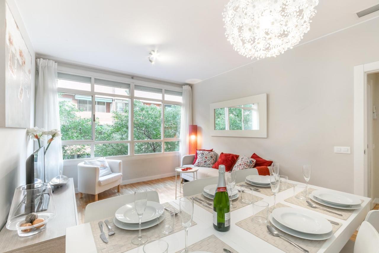 Elegance Barcelona Rentals Exterior foto